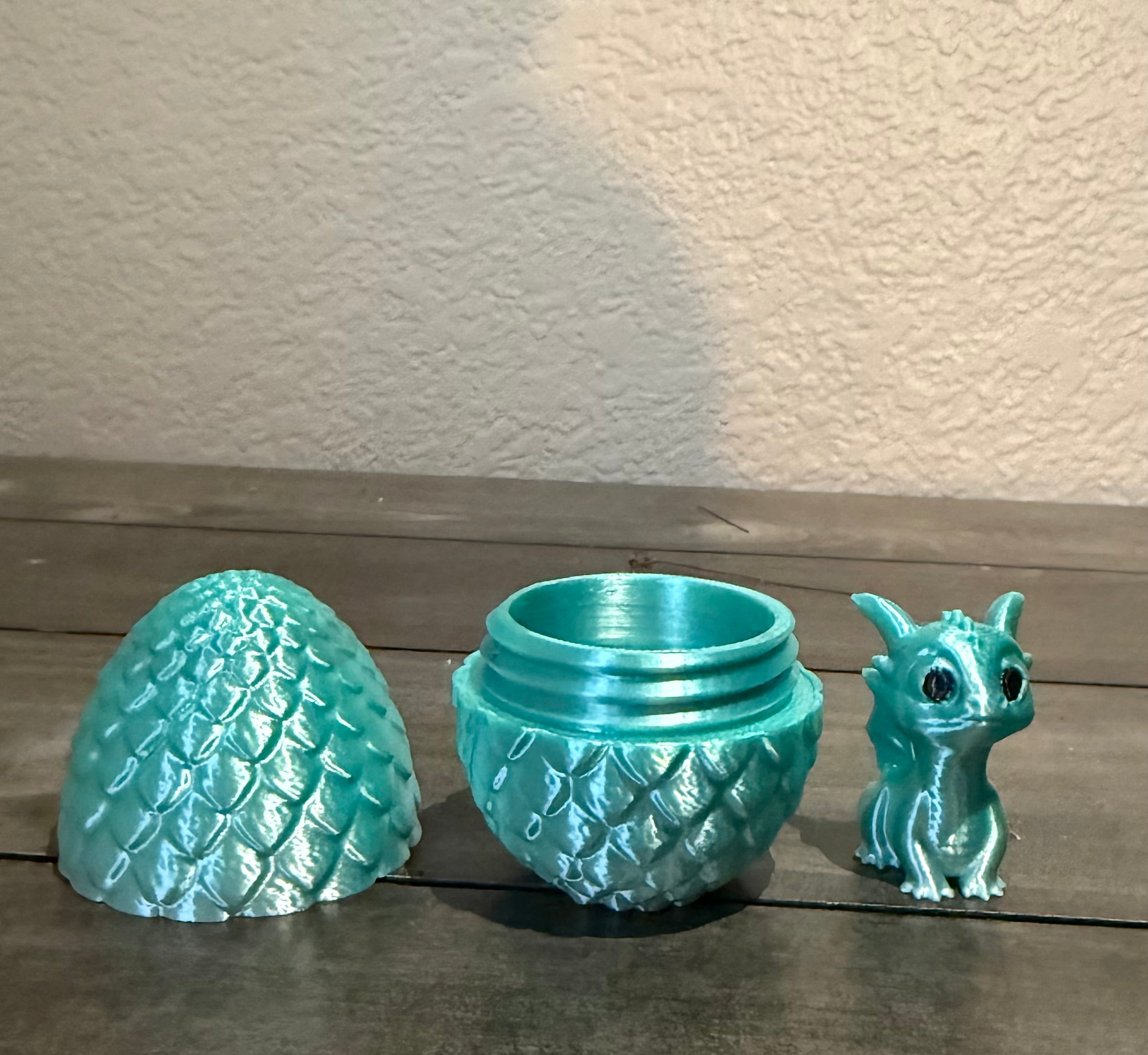 Mini Dragon Egg With Baby Dinosaur