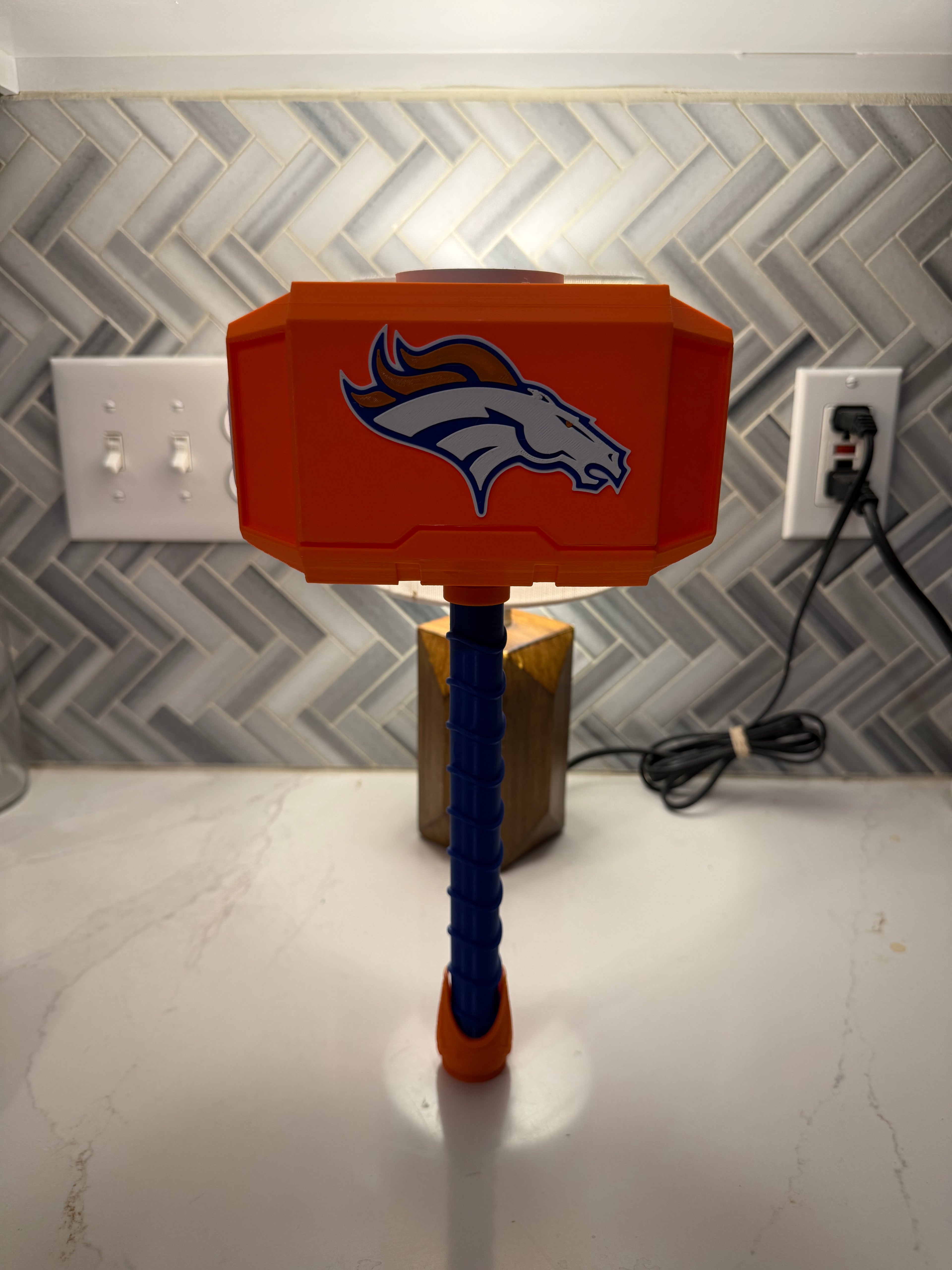Broncos/Nix Hammer